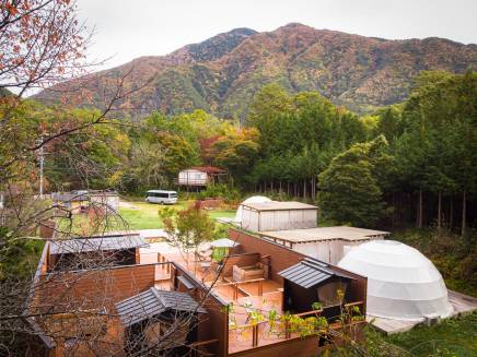 木曽森高原の紅葉でサウナ満喫